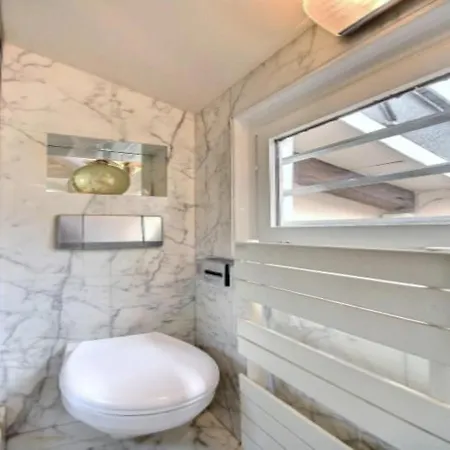 Apartament Louvre Terrace Paryż