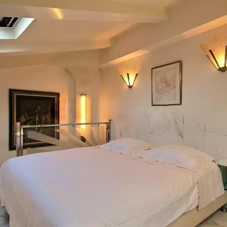 Apartament Louvre Terrace Paryż